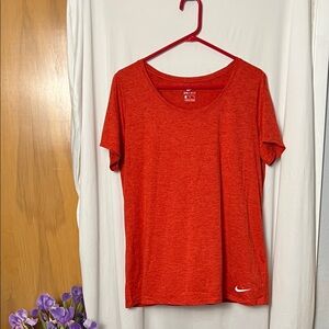 Nike Dri-Fit Women's Short Sleeve Tee Size XL